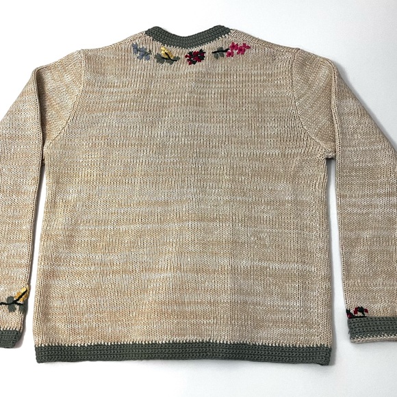 Vintage Orvis Sweater Cardigan Floral Embroidered Grannycore Cottagecore Small - Picture 2 of 7